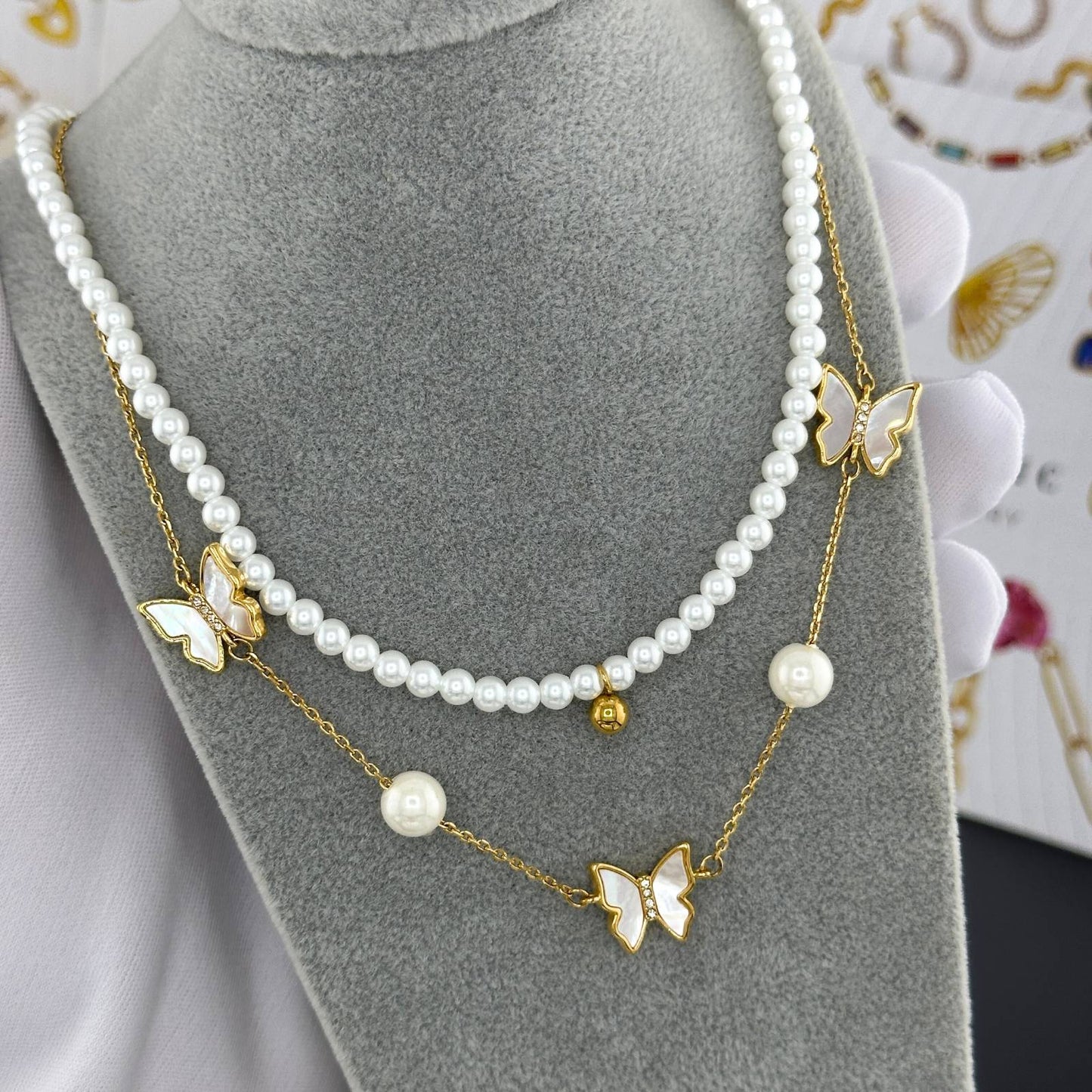 Golden Pearl Elegance Necklace - 18k Gold-Plated